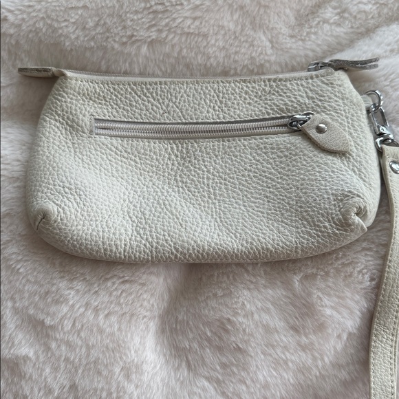 adorable soft real leather wristlet - Picture 2 of 6